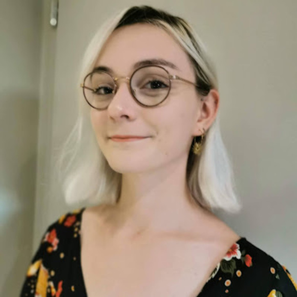 Meet your Posher, Mailys - Picture 1 of 1